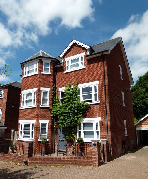 A Consultus carer house